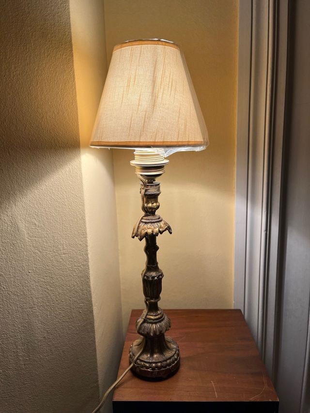 Aplique candelabro madera tallada