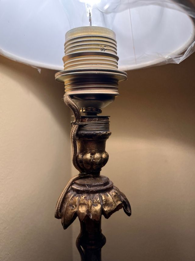 Aplique candelabro madera tallada