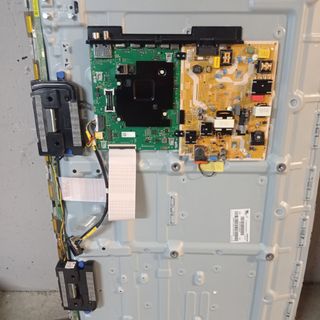 Despiece TV samsung UE43CU7172U