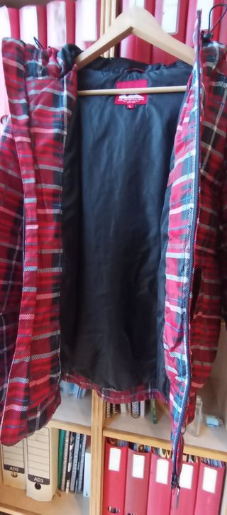 Anorak grueso Quiksilver. Talla L