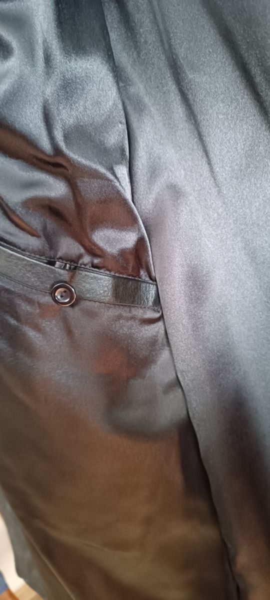 Abrigo cuero Talla 52. Nuevo