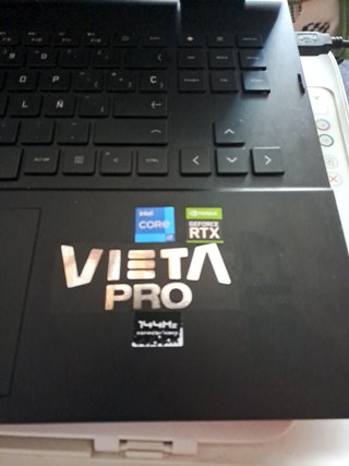 HP Omen 17