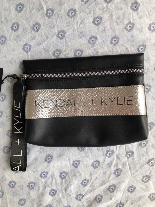 Neceser / Bolso Kendall + Kylie