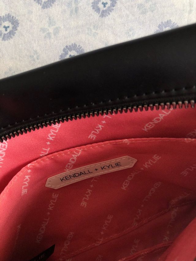 Neceser / Bolso Kendall + Kylie