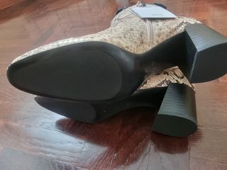 Botín serpiente Mango