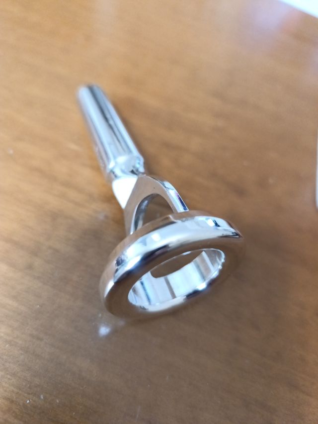 VISUALITZADOR DE EMBOCADURA DE TROMBÓN