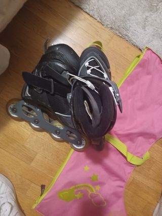 Patines en línea y casco