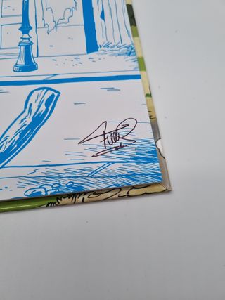 CÓMIC UNA AVENTURA DE SIMON NIAN