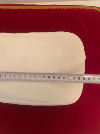 Chanel neceser de mujer!