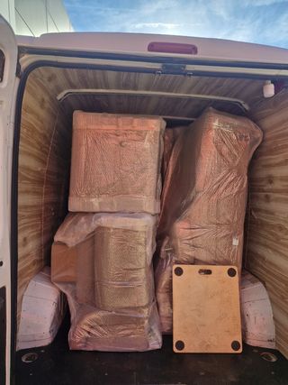 TRANSPORTES Y MUDANZAS