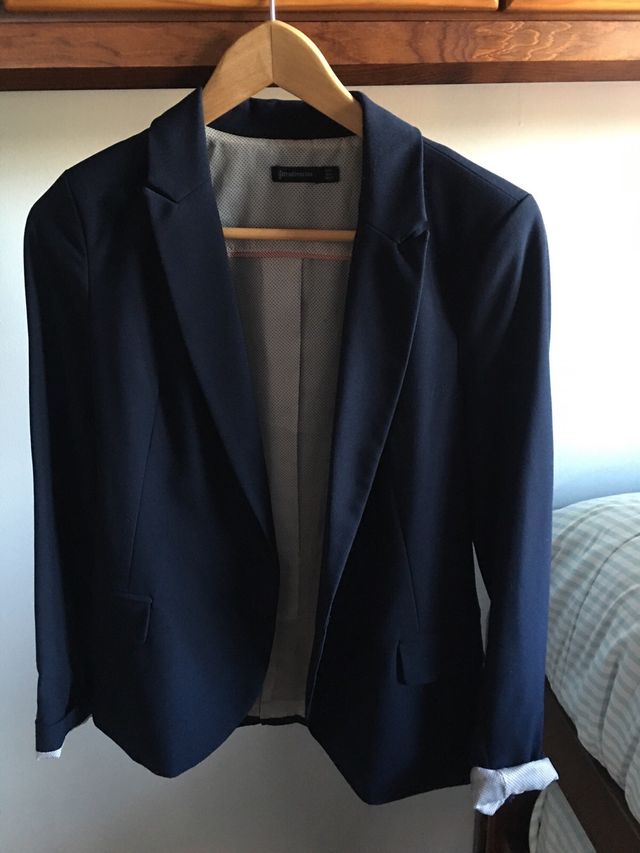 Blazer azul marino de Stradivarius
