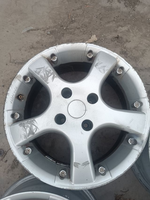 Juego Llantas Peugeot Citroën 15"