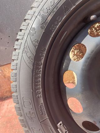 4 Ruedas de Nieve GOLF