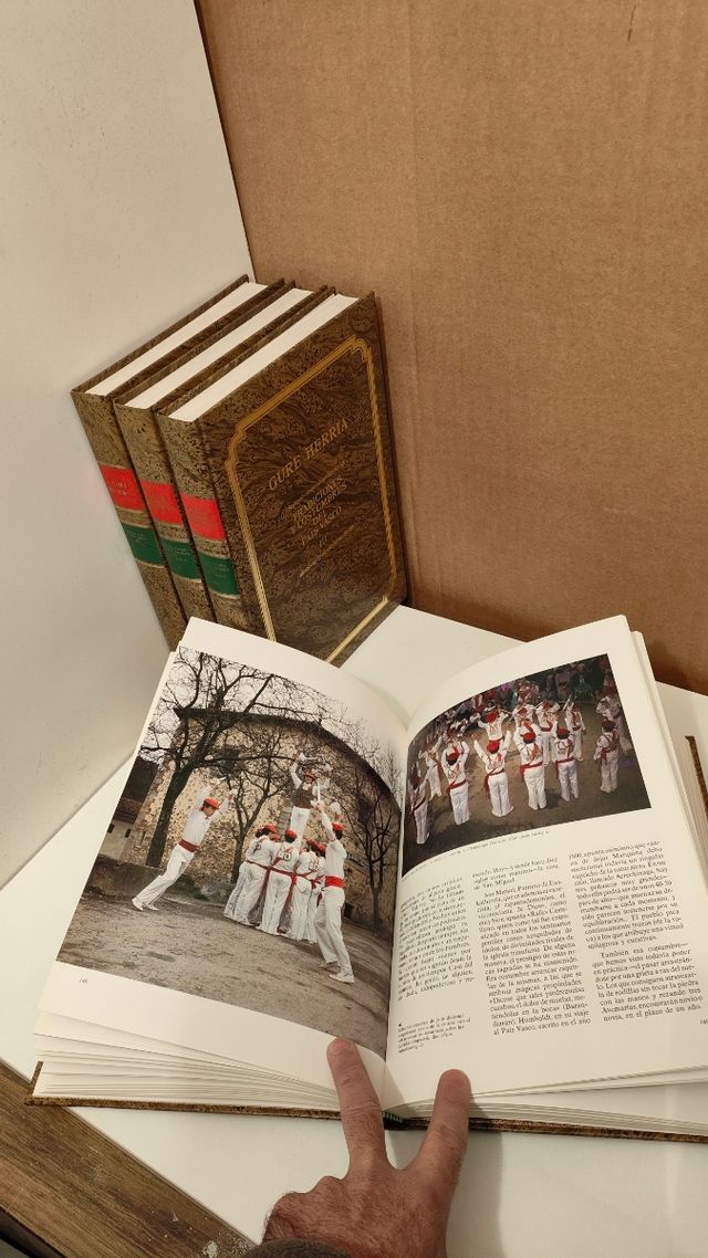 Gure herria enciclopedia 7 Tomos