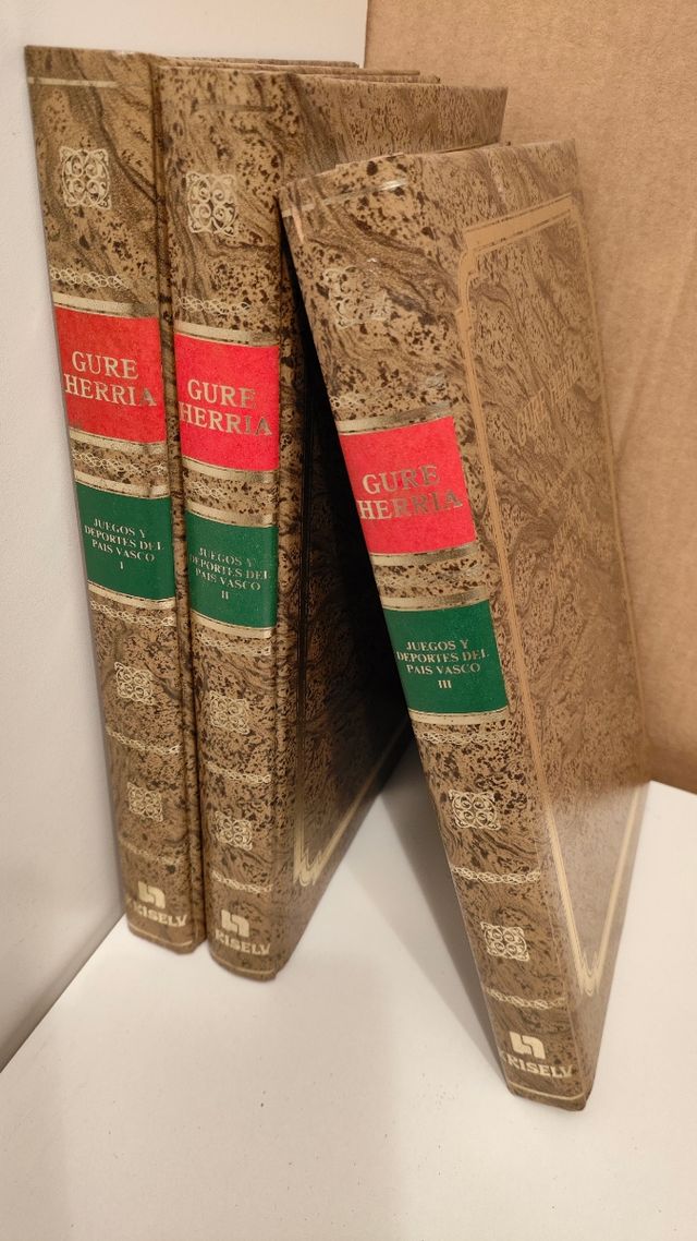 Gure herria enciclopedia 7 Tomos
