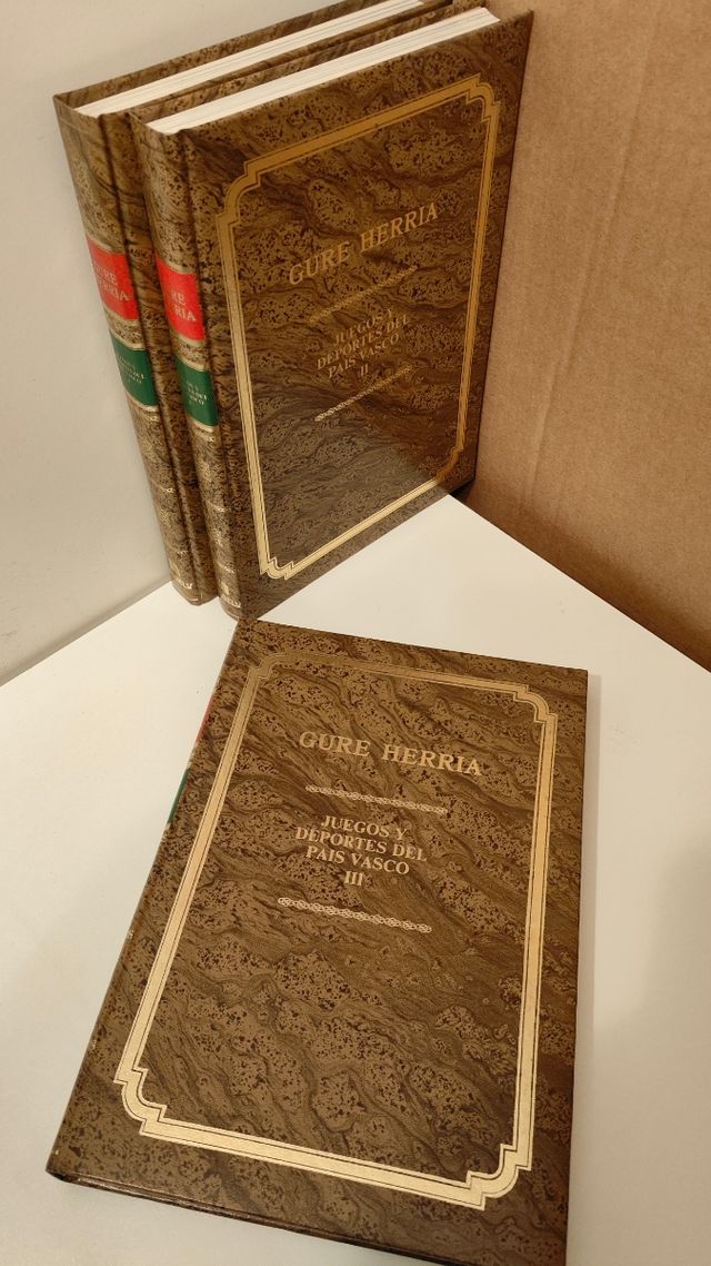 Gure herria enciclopedia 7 Tomos