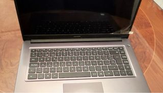 Portátil Huawei Matebook D i7 8gb RAM