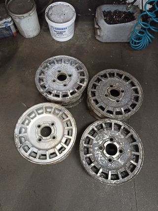 Llantas 12"  Ford fiesta 