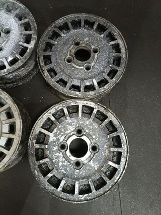 Llantas 12"  Ford fiesta 