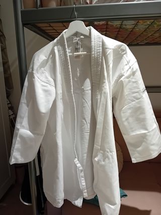 Traje karate nuevo 1.60