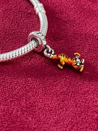 Charm Tigger de Winnie the Pooh