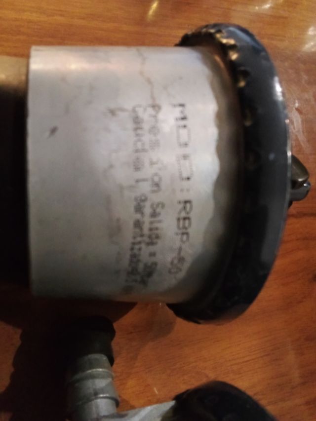 Regulador gas butano 50G/CM2 Monfa