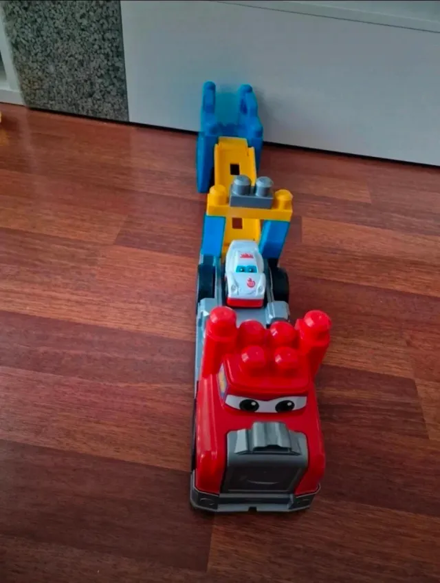 Camion construcción megablock coche