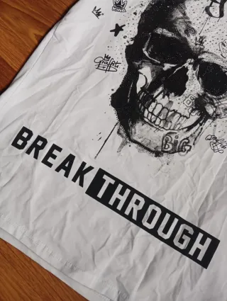 Camiseta lentejuelas calavera