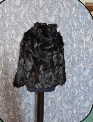 Giaccone con cappuccio, pelliccia