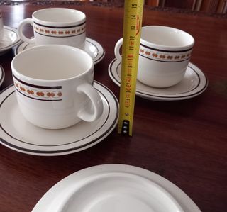 Servizio di tazze da tè vintage