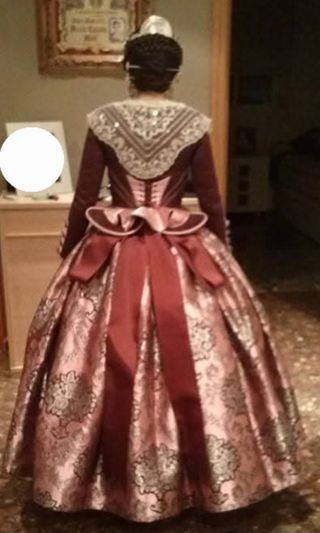 TRAJE FALLERA SIGLO XVIII 
