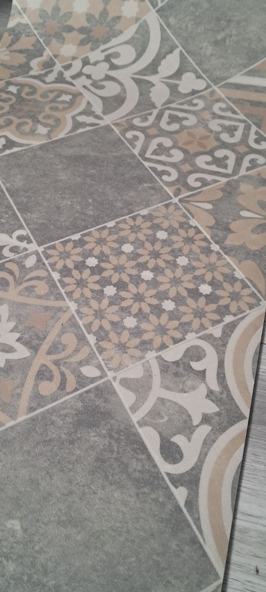 Tappeto in vinile Last Unit da 4 metri di larghezza