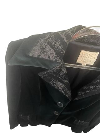 Chaqueta terciopelo negra