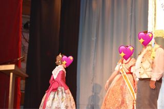 Traje de fallera. 