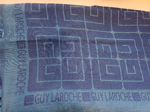 Sciarpa Guy LaRoche blu