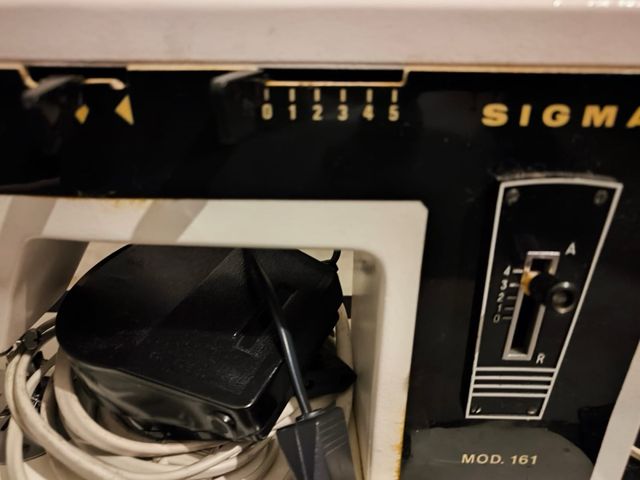 Maquina de coser sigma