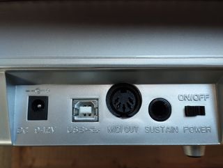 TECLADO M-AUDIO KEYSTATION MIDI CONTROLLER