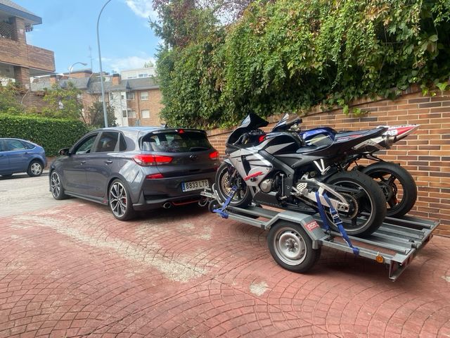 Alquiler remolque moto Ibérica de remolques