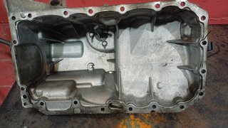 BMW N47 D20 cárter de aceite de motor 14341610