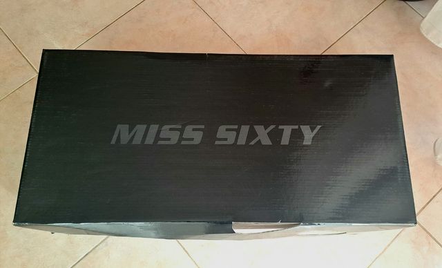 Stivali neri donna scamosciati