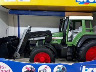 Tractor Fendt Bruder