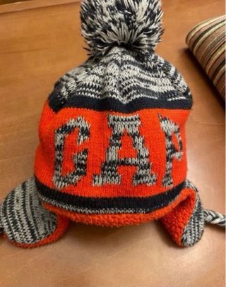 Gorro GAP niño 2/3 años. Nieve.