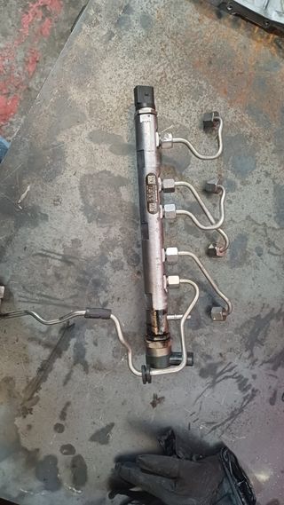 Rampa Inyector BM2 N47 20D 0445214183