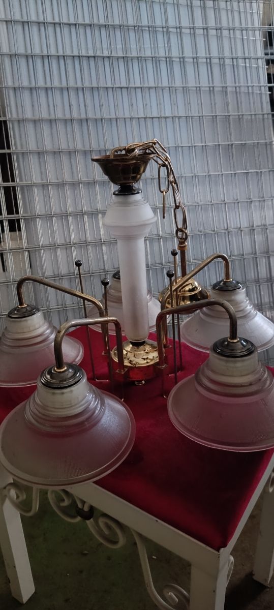 Lampara antigua vintage con 5 tulipas