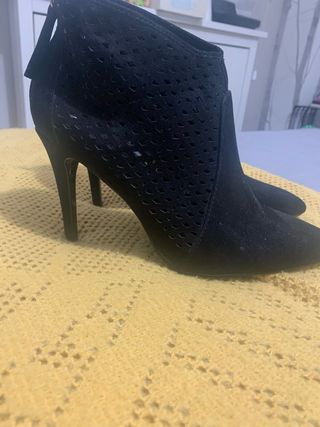 Botines tacón