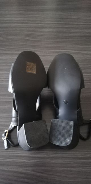 Sandalias negras, talla 37, Festissimo