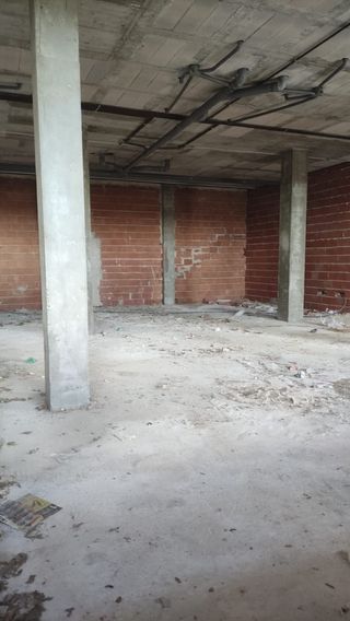 Bajo comercial