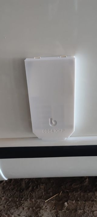 Tapa carbono truma autocaravana