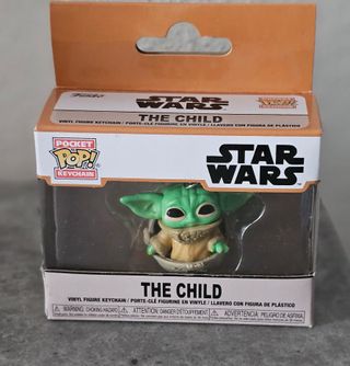 Llavero Funko Baby Joda Mandalorian en nave