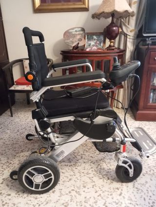 Silla de ruedas eléctrica